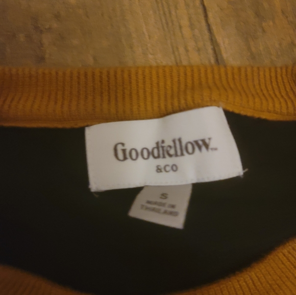 Colorblock sweater - Picture 3 of 3